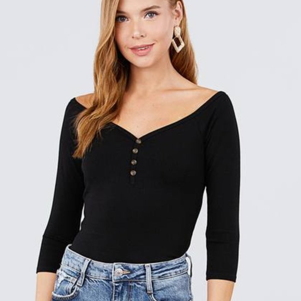 3/4 Short Sleeve Button Down Detail Rib Knit Top